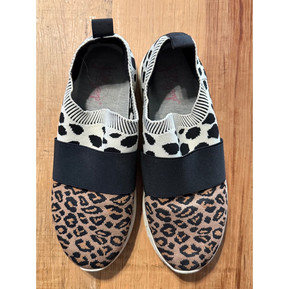 Jelly Pop comfort fit Women's Slip On Sneakers Leopard Dalmatian Print Size 9